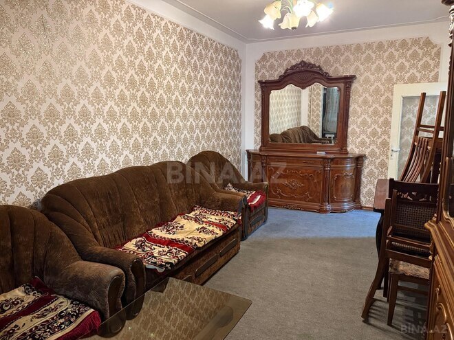 İcarəyə verilir 3 otaqlı köhnə tikili 80 m², 8-ci mikrorayon q., photo 8 from 13