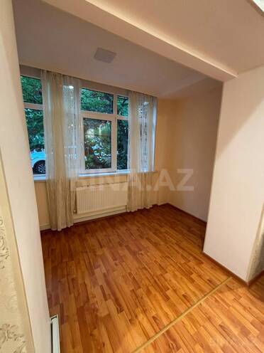 Satılır 2 otaqlı köhnə tikili 60 m², İnşaatçılar m., photo 7 from 27