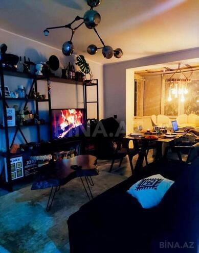 Продаётся 2-комн. вторичка 52 м², м. Элмляр Академиясы, photo 1 from 8