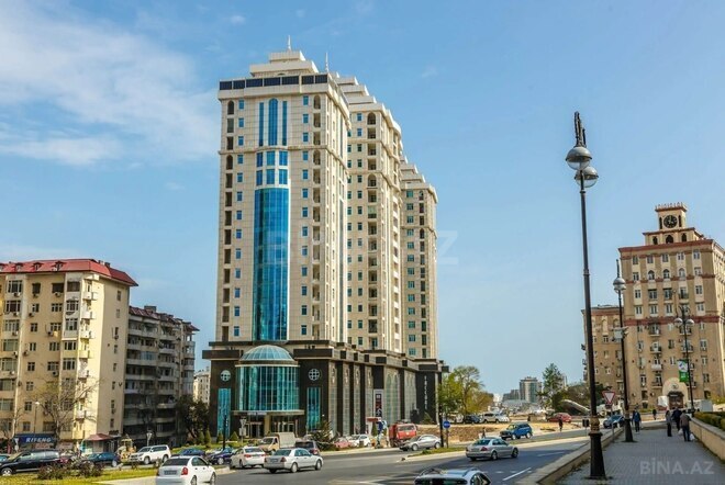 Продаётся 4-комн. новостройка 205 м², м. Низами, photo 1 from 11