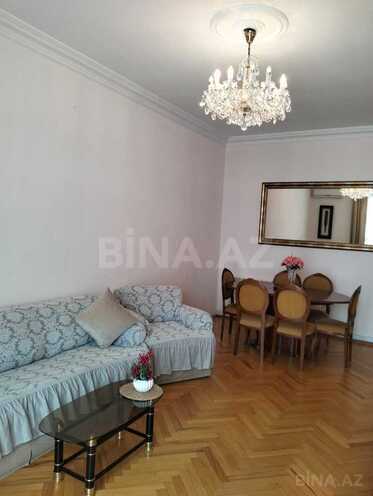 İcarəyə verilir 2 otaqlı köhnə tikili 82 m², Sahil m., photo 22 from 24