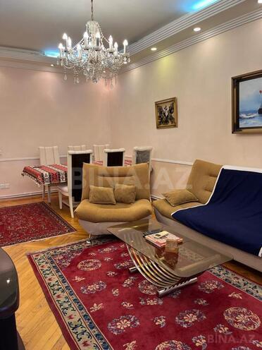 İcarəyə verilir 2 otaqlı köhnə tikili 75 m², Sahil m., photo 5 from 11