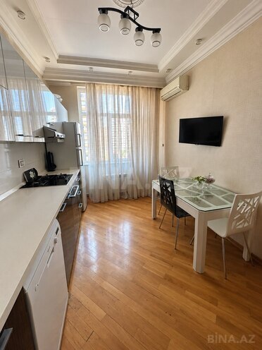 İcarəyə verilir 3 otaqlı yeni tikili 130 m², 8 Noyabr m., photo 10 from 14