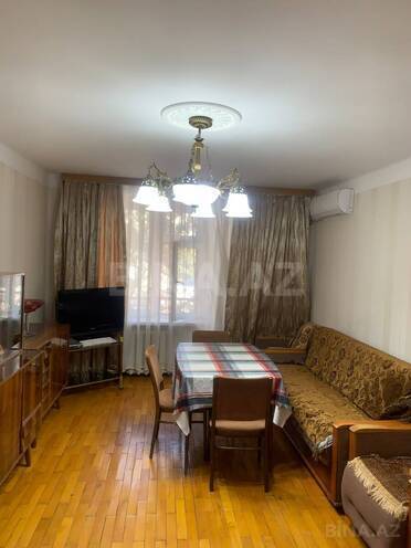Сдаётся 3-комн. вторичка 80 м², м. Ичеришехер, photo 7 from 10