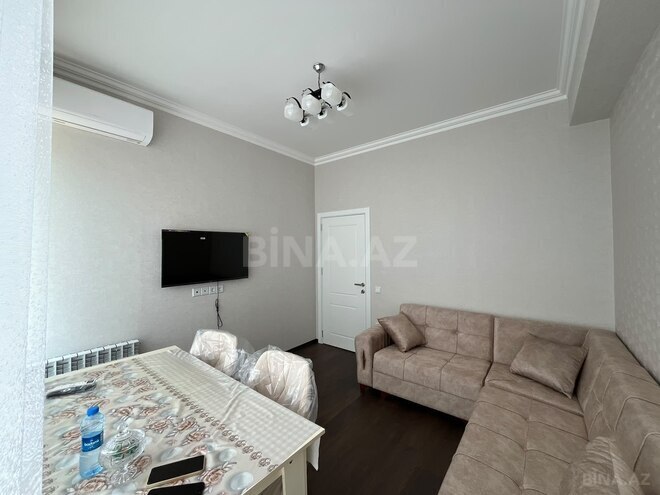 Сдаётся 2-комн. новостройка 75 м², м. 20 января, photo 1 from 10