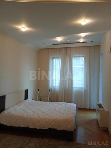 İcarəyə verilir 4 otaqlı yeni tikili 210 m², 28 May m., photo 8 from 16