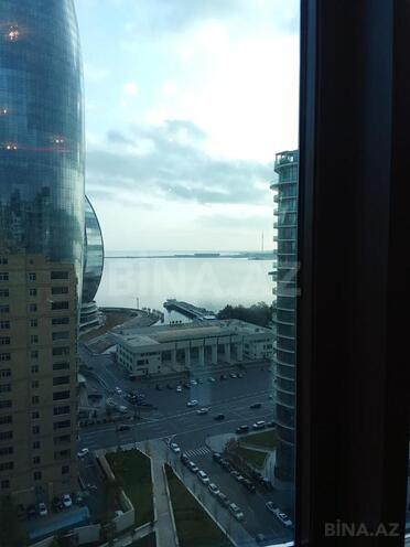 İcarəyə verilir 4 otaqlı yeni tikili 210 m², 28 May m., photo 1 from 16