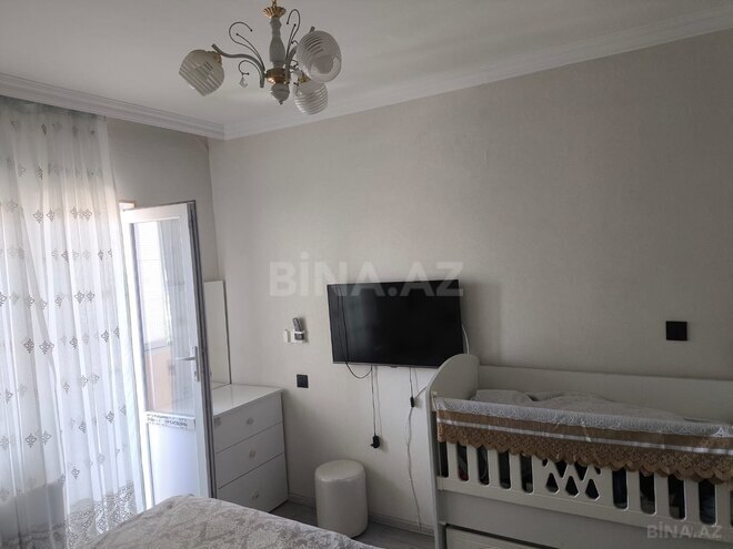Satılır 3 otaqlı köhnə tikili 78 m², İnşaatçılar m., photo 12 from 18