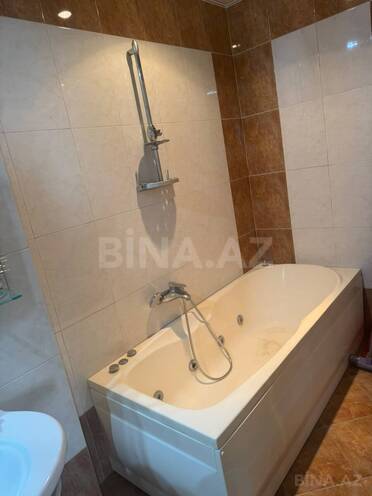 Сдаётся 3-комн. новостройка 140 м², Насиминский  р., photo 13 from 15