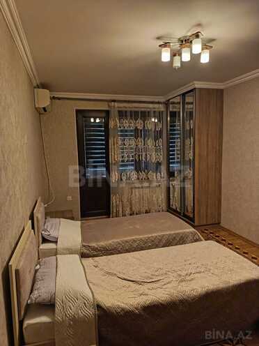 Satılır 3 otaqlı köhnə tikili 80 m², Sahil m., photo 17 from 31