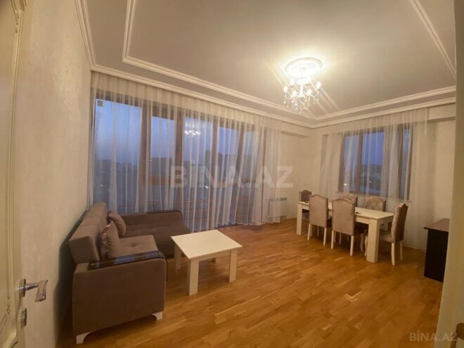 Сдаётся 2-комн. новостройка 65 м², м. Нефтчиляр, photo 4 from 9