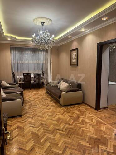 İcarəyə verilir 3 otaqlı köhnə tikili 90 m², Elmlər Akademiyası m., photo 1 from 10