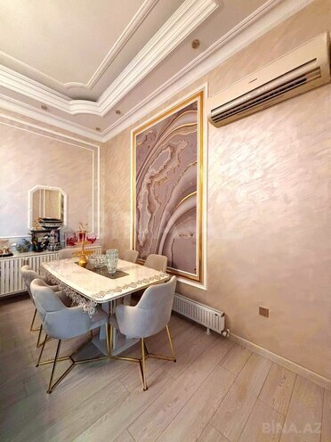 Satılır 3 otaqlı köhnə tikili 120 m², 28 May m., photo 4 from 19