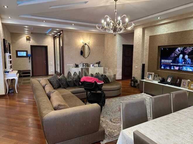 Satılır 4 otaqlı yeni tikili 180 m², Nəsimi r., photo 1 from 24