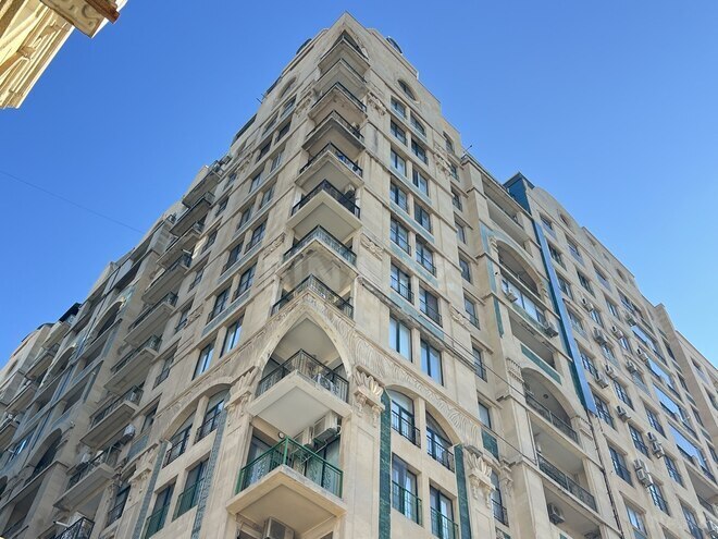 Satılır 4 otaqlı yeni tikili 213 m², Sahil m., photo 8 from 20