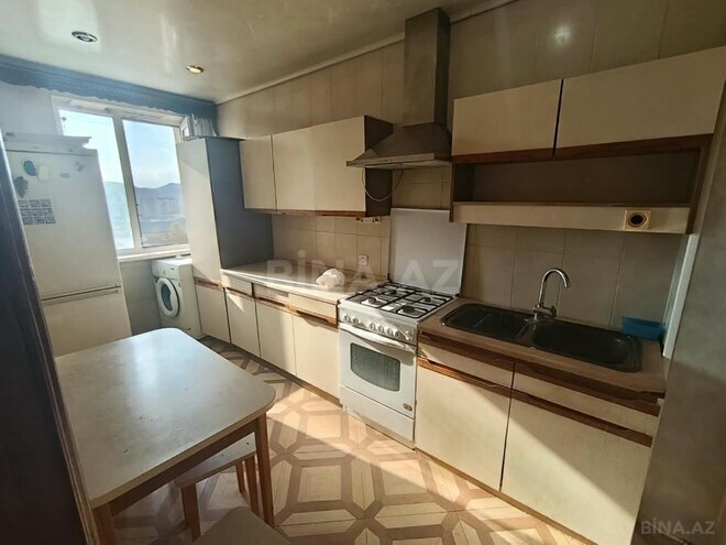 Продается 4-комн. вторичка 100 м², м. Элмляр Академиясы, photo 14 from 16