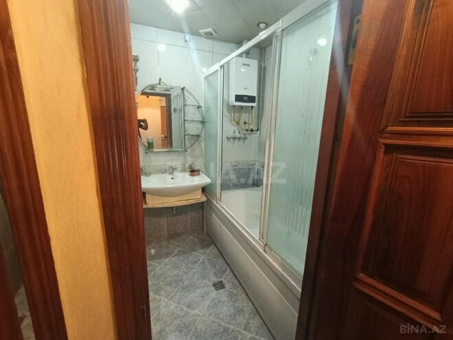 Продается 4-комн. вторичка 100 м², м. Элмляр Академиясы, photo 12 from 16