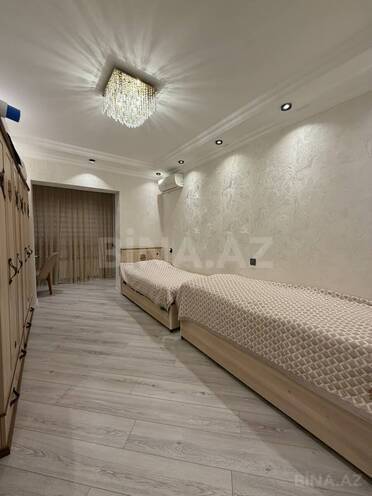 Продаётся 3-комн. вторичка 100 м², м. Халглар Достлугу, photo 12 from 19
