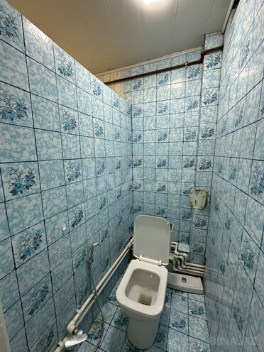 Satılır 2 otaqlı köhnə tikili 60 m², Nizami m., photo 17 from 19