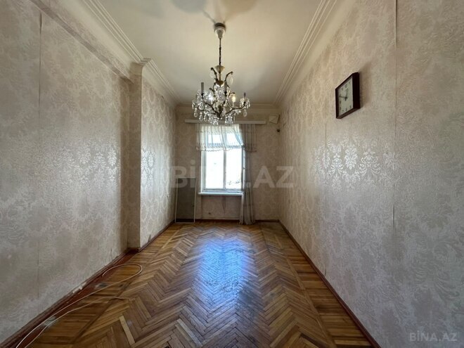 Satılır 2 otaqlı köhnə tikili 60 m², Nizami m., photo 8 from 19