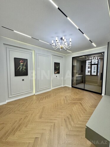 Продаётся 2-комн. новостройка 66 м², м. Гянджлик, photo 1 from 13