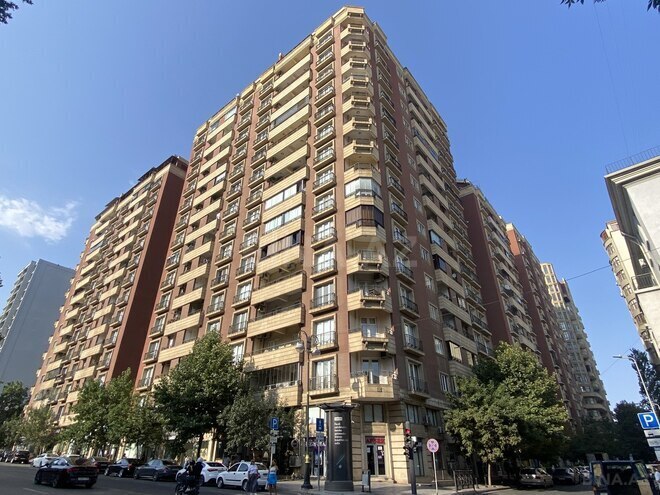 Продаётся 3-комн. новостройка 95 м², м. 28 мая, photo 1 from 23