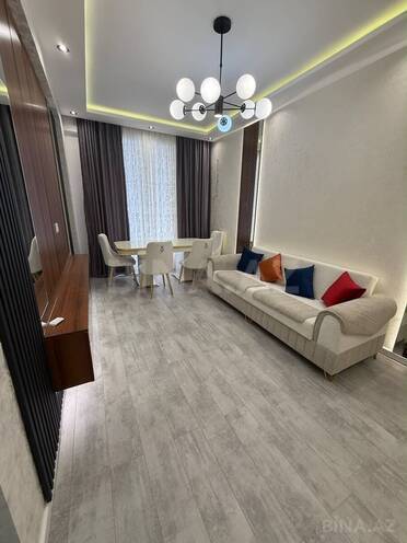 Сдаётся 2-комн. новостройка 70 м², м. Кара Караев, photo 1 from 10