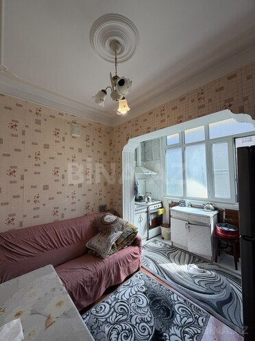 Satılır 2 otaqlı köhnə tikili 60 m², Bakıxanov q., photo 11 from 15