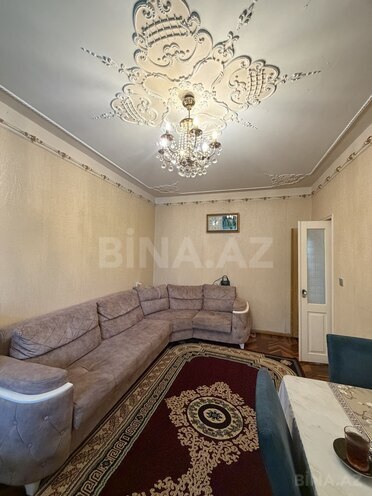 Satılır 2 otaqlı köhnə tikili 60 m², Bakıxanov q., photo 7 from 15