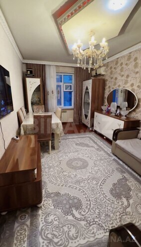 Satılır 3 otaqlı köhnə tikili 67 m², Hövsan q., photo 3 from 11