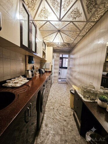 Продаётся 3-комн. вторичка 70 м², м. Мемар Аджеми, photo 6 from 8
