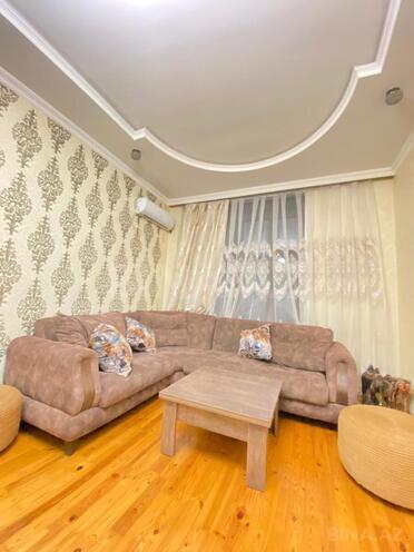 Сдаётся 5-комн. дом/дача 200 м², photo 1 from 22