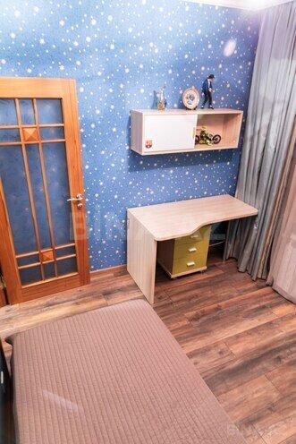 Сдаётся 3-комн. вторичка 80 м², м. Ази Асланов, photo 10 from 25