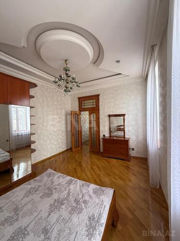 Сдаётся 3-комн. вторичка 100 м², м. Ичеришехер, photo 3 from 18