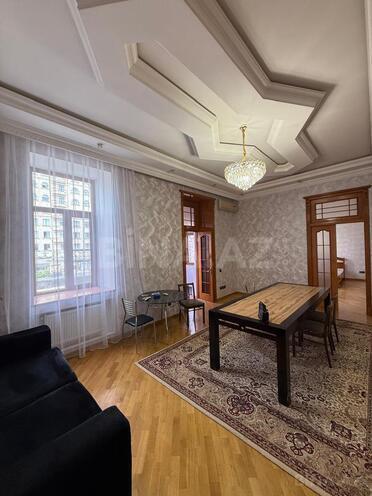Сдаётся 3-комн. вторичка 100 м², м. Ичеришехер, photo 5 from 18