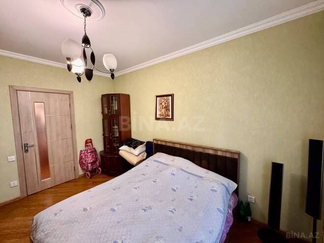 Продаётся 4-комн. вторичка 110 м², м. Халглар Достлугу, photo 14 from 28