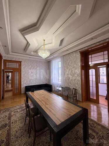 Сдаётся 3-комн. вторичка 100 м², м. Ичеришехер, photo 4 from 18
