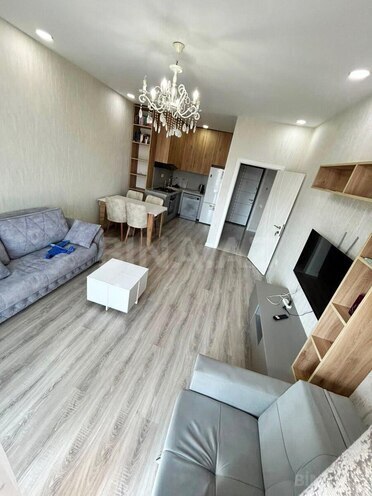Сдается 2-комн. новостройка 65 м², м. 8 ноября, photo 4 from 20