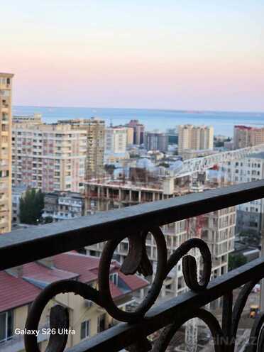 Продаётся 4-комн. новостройка 205 м², м. Низами, photo 3 from 17