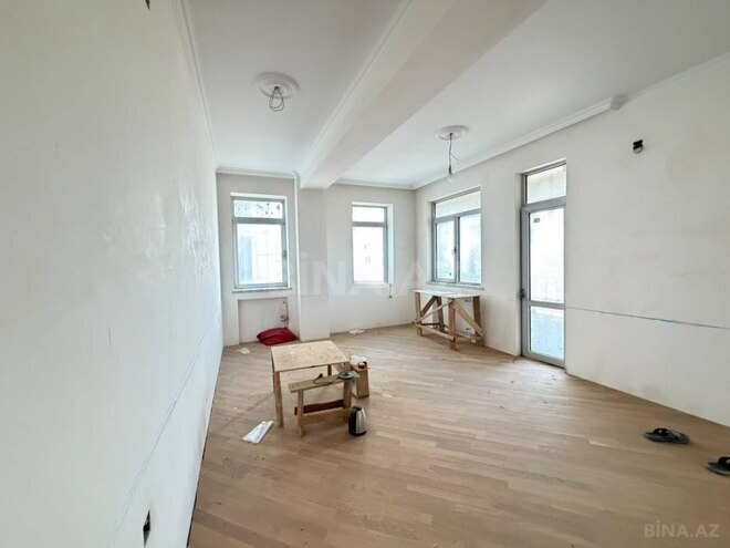 Продаётся 4-комн. новостройка 205 м², м. Низами, photo 14 from 17