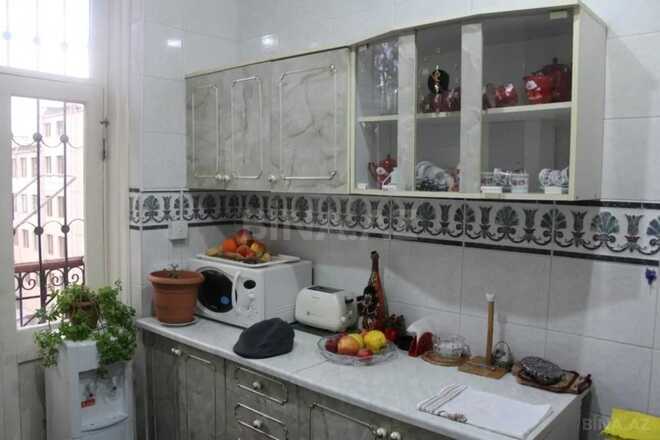 İcarəyə verilir 2 otaqlı köhnə tikili 60 m², Sahil m., photo 5 from 13