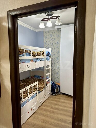 Продаётся 3-комн. вторичка 60 м², м. Иншаатчылар, photo 9 from 12