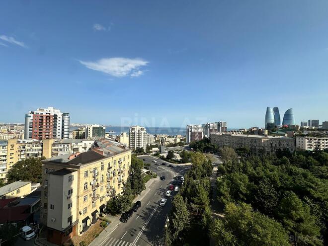 Satılır 5 otaqlı yeni tikili 210 m², İçəri Şəhər m., photo 4 from 23