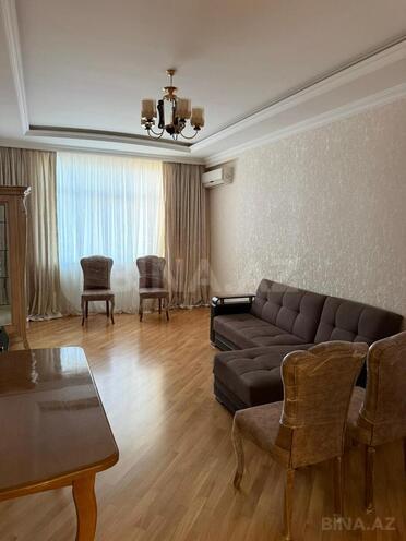 Сдается 3-комн. новостройка 130 м², м. Иншаатчылар, photo 3 from 24