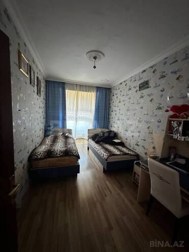 Satılır 4 otaqlı köhnə tikili 90 m², Xalqlar Dostluğu m., photo 9 from 16
