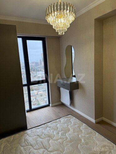 Сдаётся 3-комн. новостройка 75 м², м. Иншаатчылар, photo 8 from 16