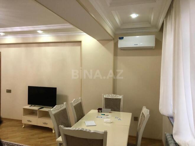 Сдаётся 3-комн. новостройка 105 м², м. Кара Караев, photo 4 from 22