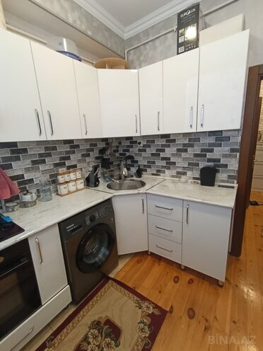 Satılır 2 otaqlı köhnə tikili 40 m², M.Ə.Rəsulzadə q., photo 7 from 13