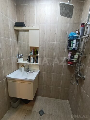 Satılır 2 otaqlı köhnə tikili 40 m², M.Ə.Rəsulzadə q., photo 8 from 13
