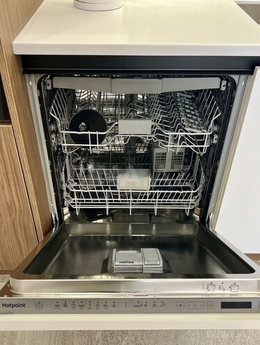 Сдаётся 3-комн. новостройка 110 м², м. Низами, photo 21 from 26